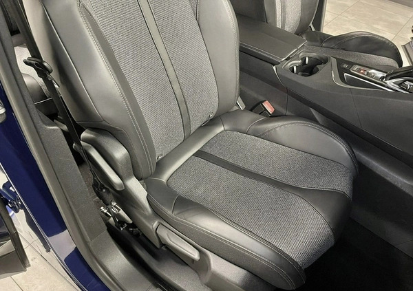 Peugeot 3008 cena 93000 przebieg: 116000, rok produkcji 2019 z Jasień małe 781